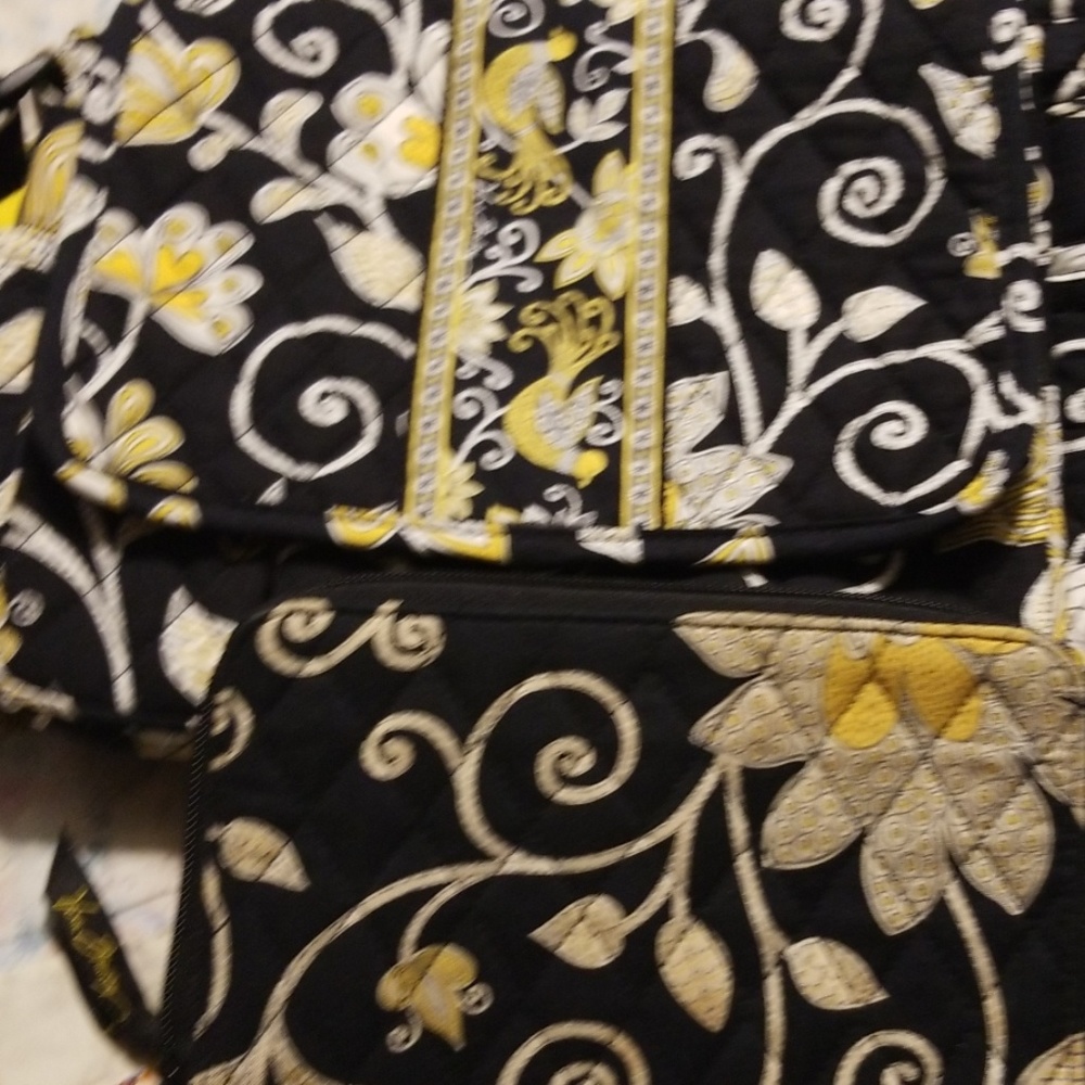 Purse and wallet